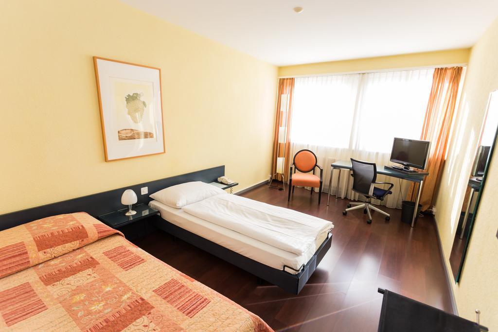 Hotel Comedie Geneva Luaran gambar